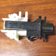 Load image into Gallery viewer, 1174449 SPC/070135 One button quick release Seat Control Valve For Grammer MSG115 For DAF/MERCEDES-BENZ TRUCK